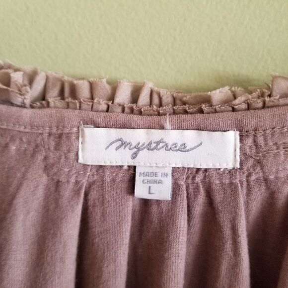 Mystree L TOP RUNS LIKE A MED.  A-30.  A3002 - Picture 7 of 8